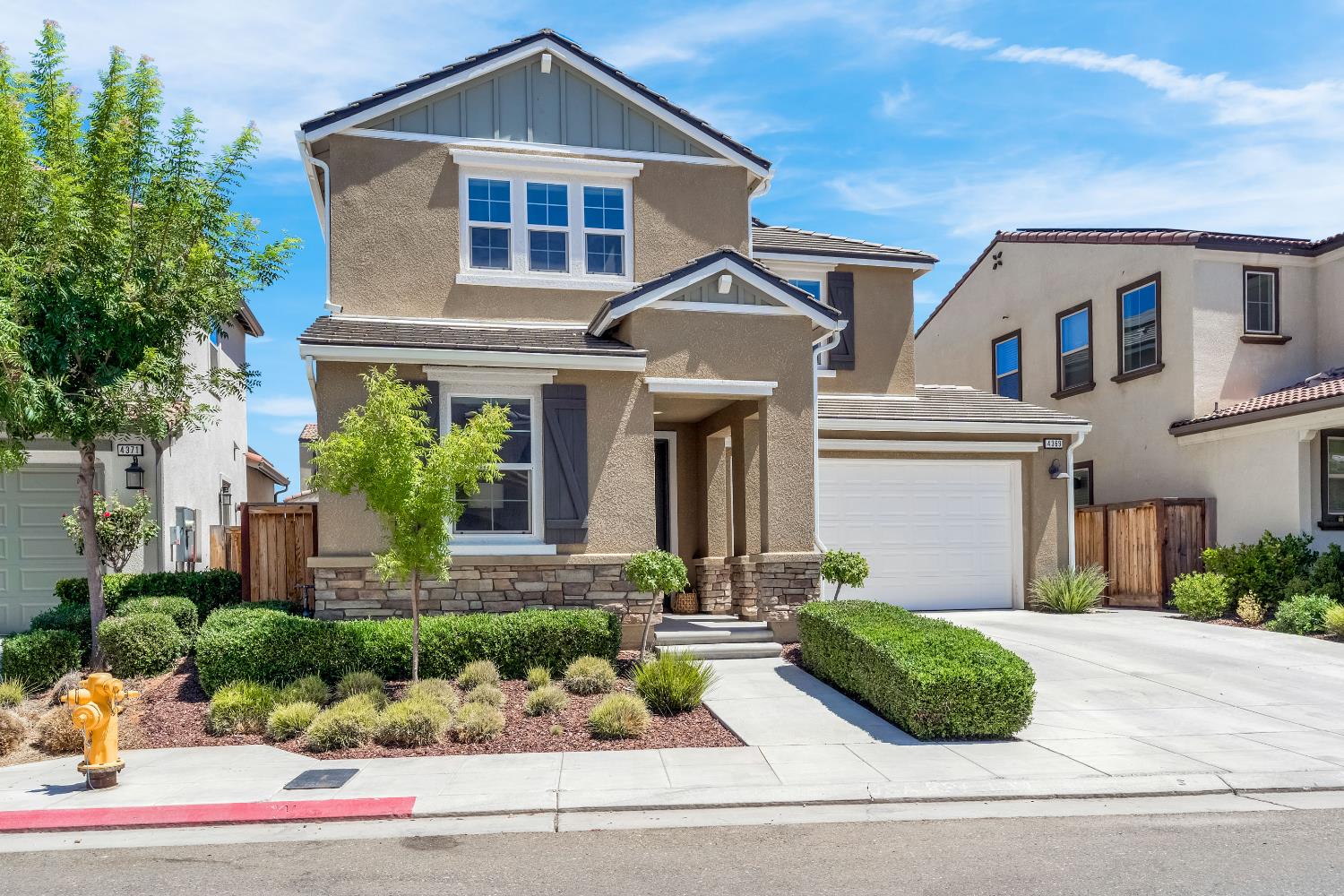 4369 Horizon Dr, Madera, CA 93636