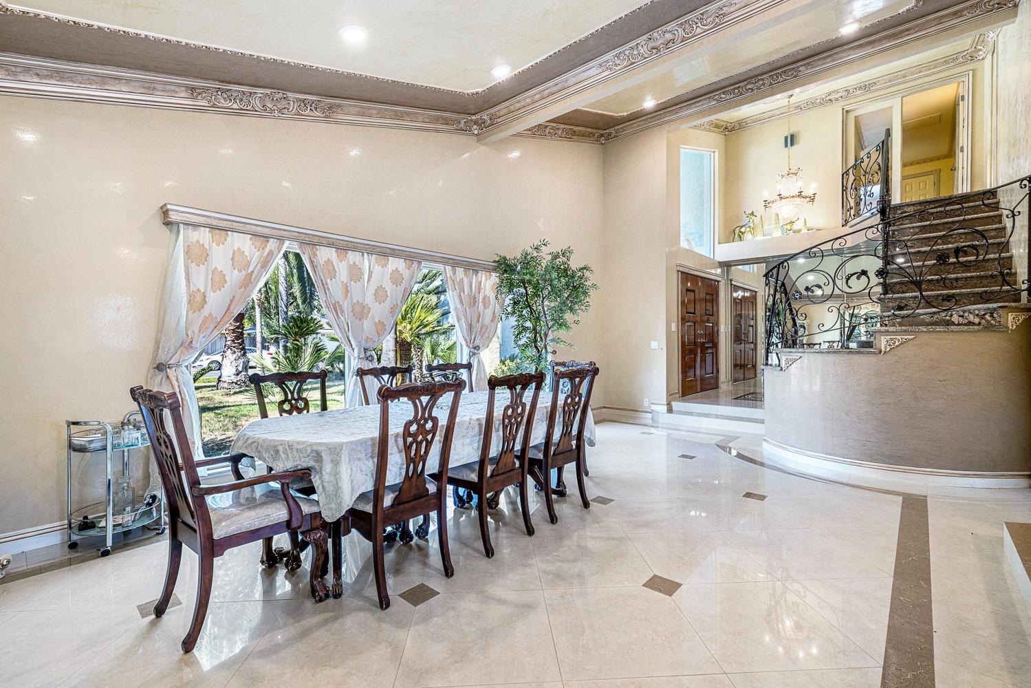 3607 W Magill Ave, Fresno, CA 93711