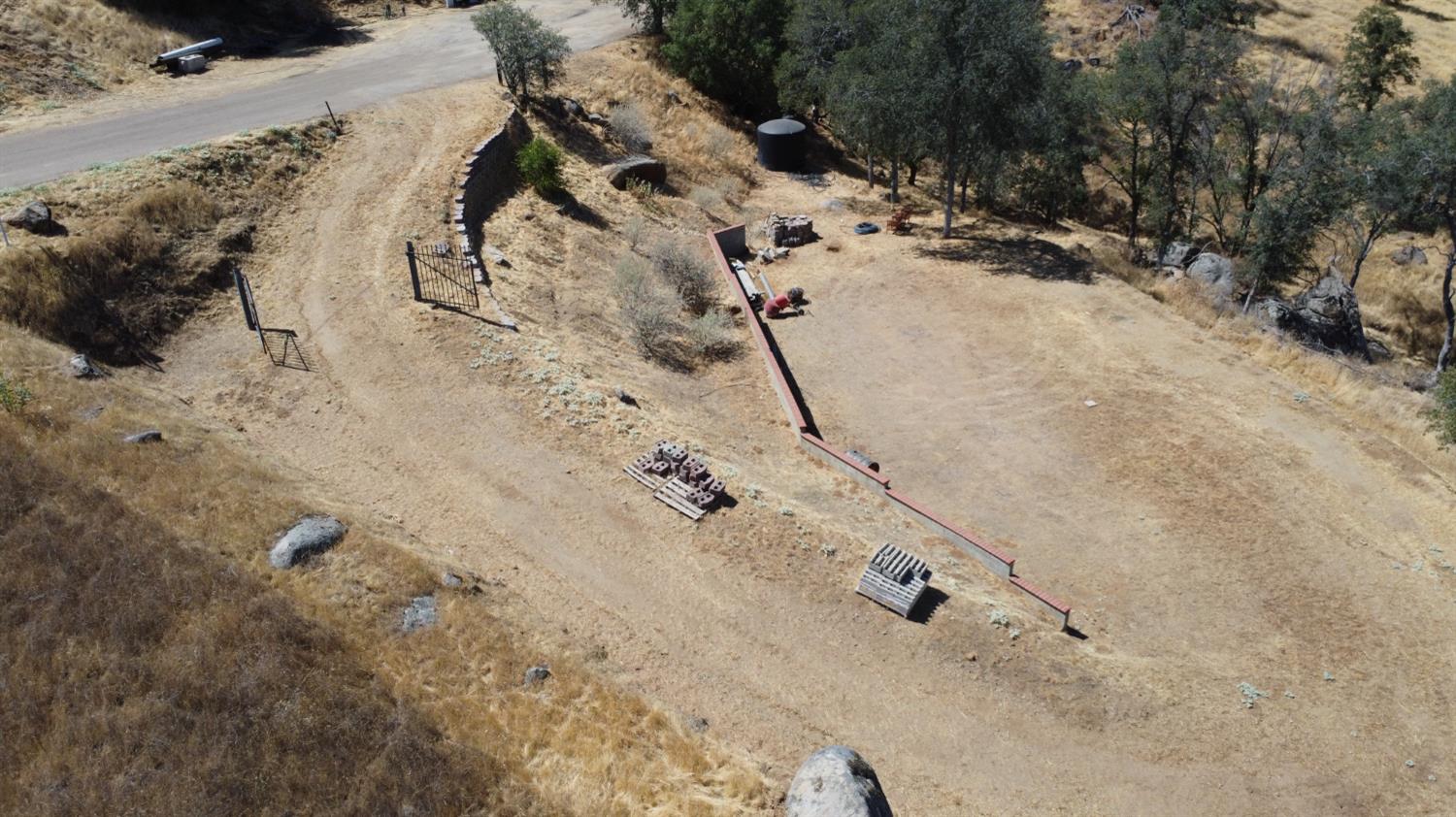 0 0 Totem Ln, Yokuts Valley, CA 93675
