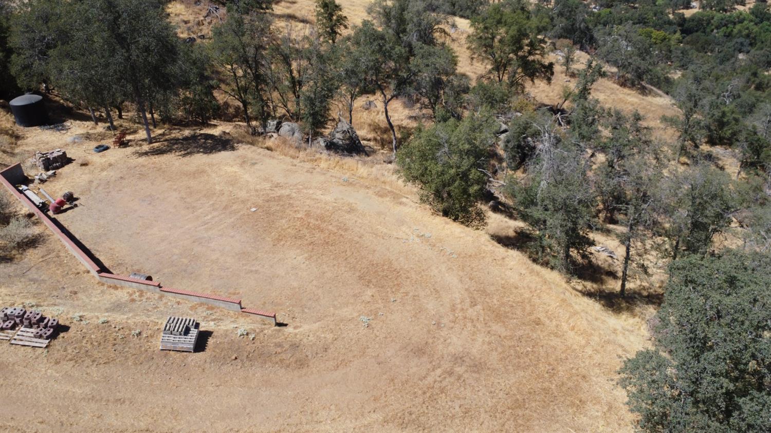 0 0 Totem Ln, Yokuts Valley, CA 93675