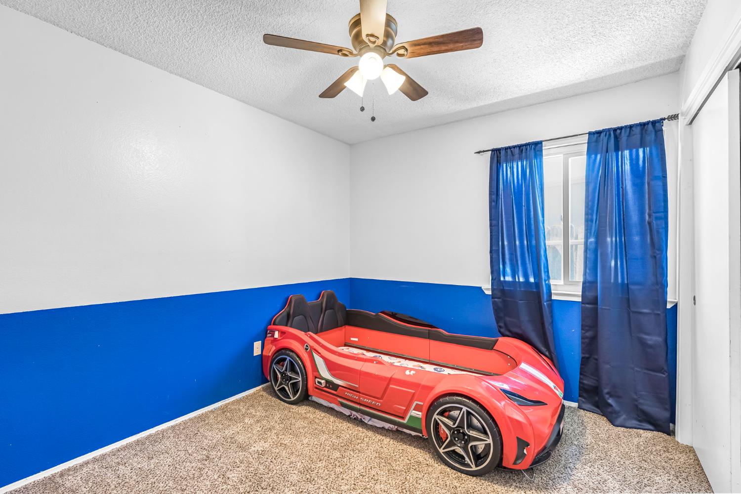 2123 S Winery Ave, Fresno, CA 93725