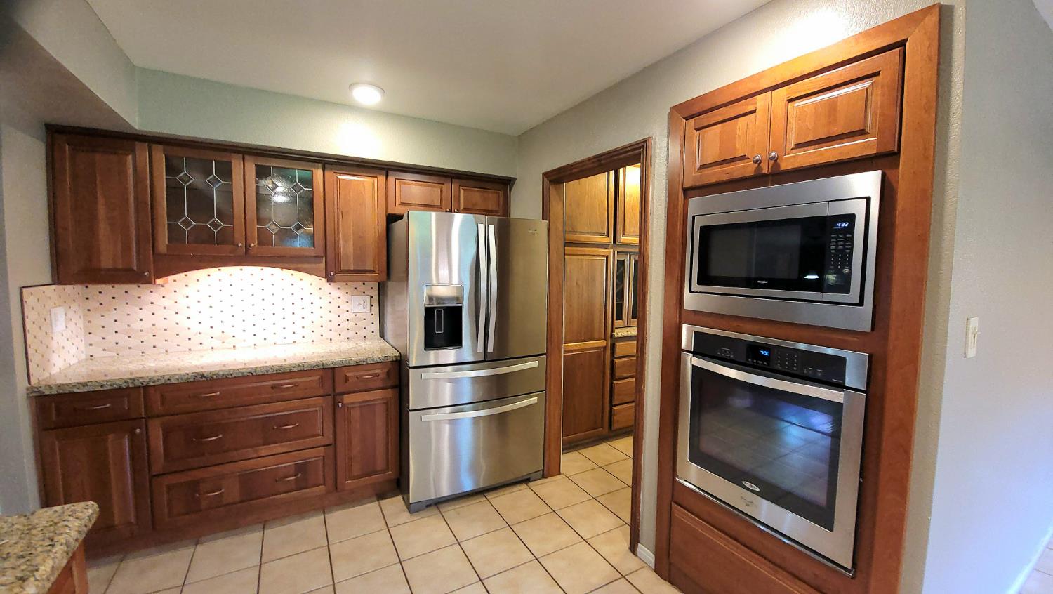 1647 W Wrenwood Ave, Fresno, CA 93711