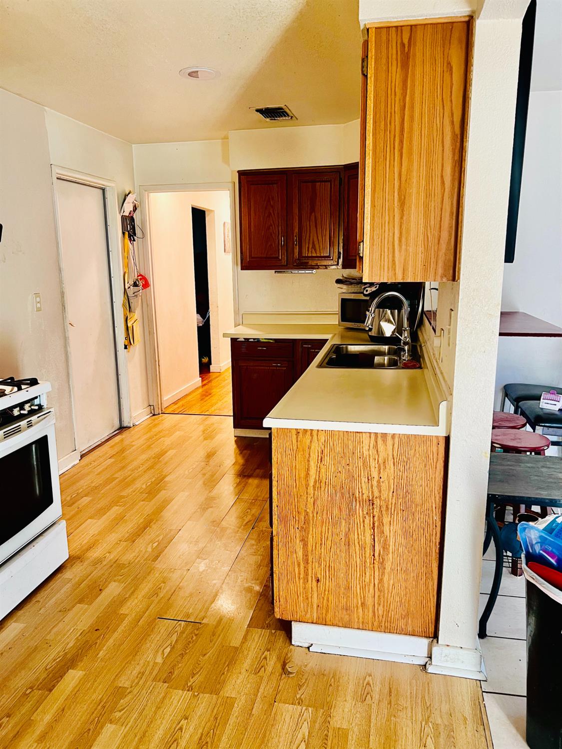 1416 Lomas Way, Sacramento, CA 95822