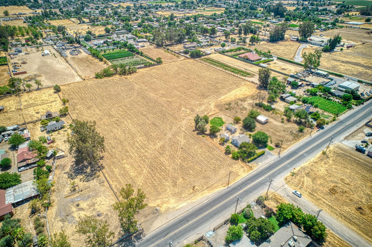 0 0 McKinley, Fresno, CA 93722