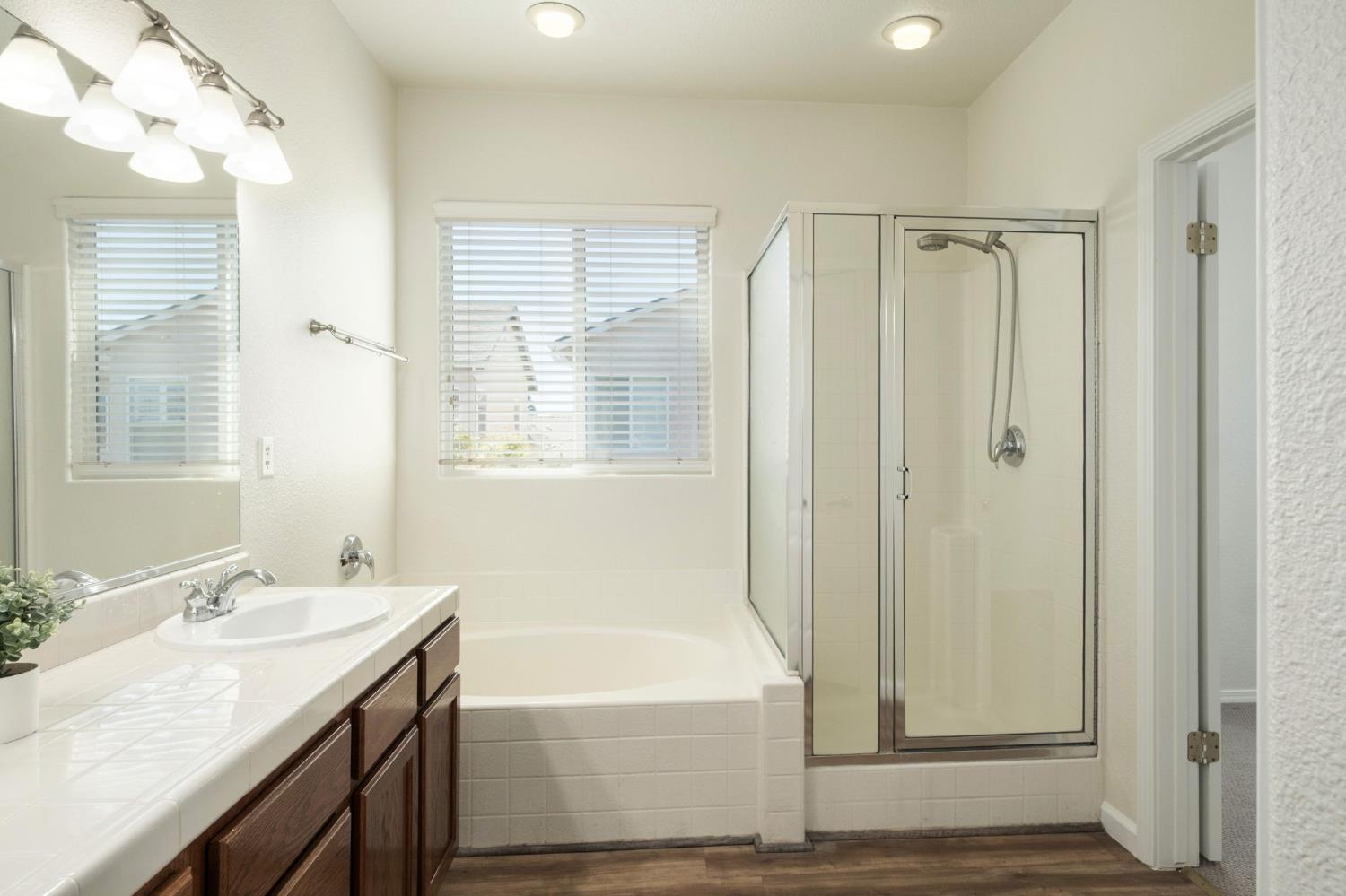 640 W Casanova Ln, Clovis, CA 93619