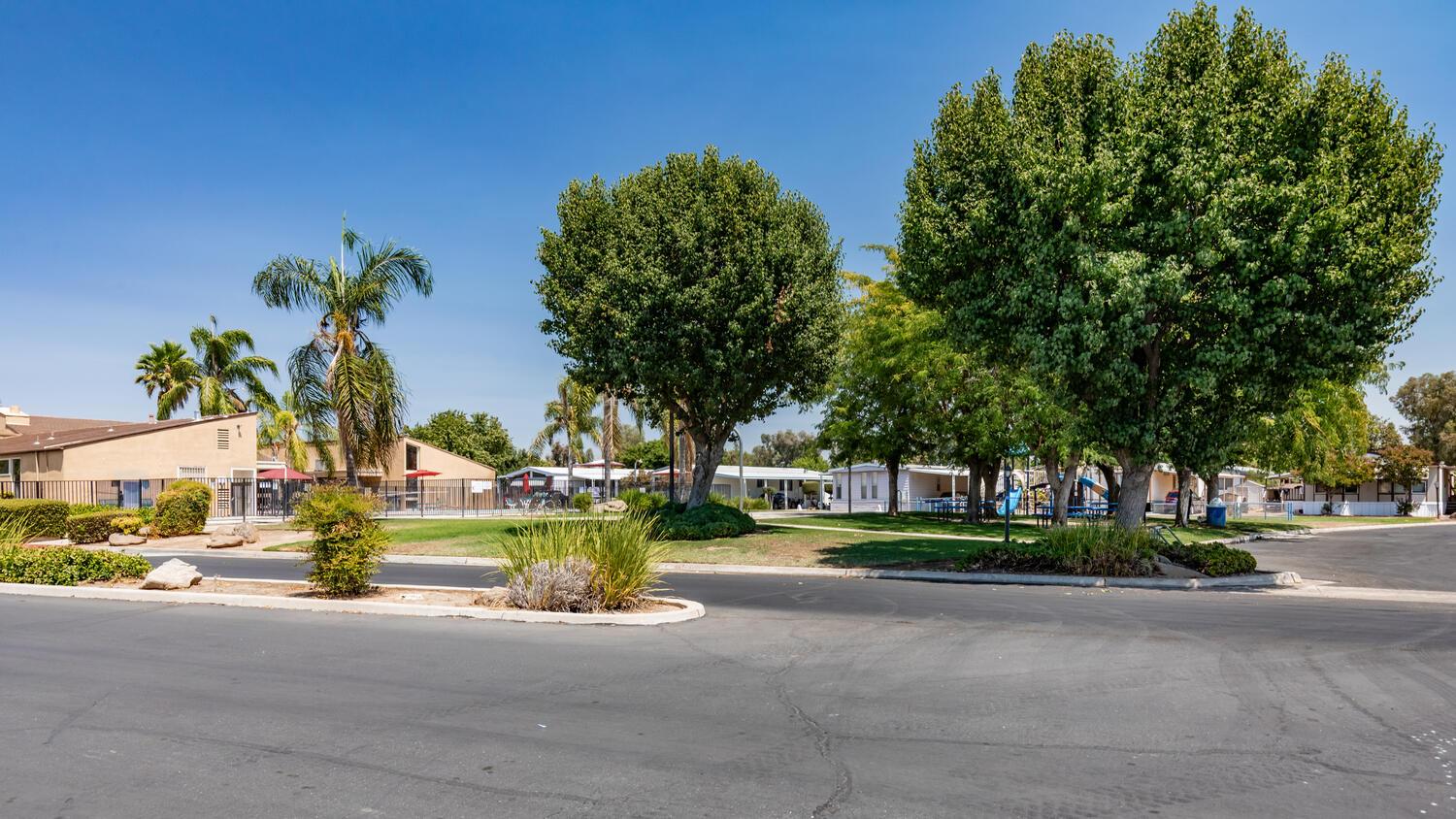 336 E Alluvial #142, Fresno, CA 93720