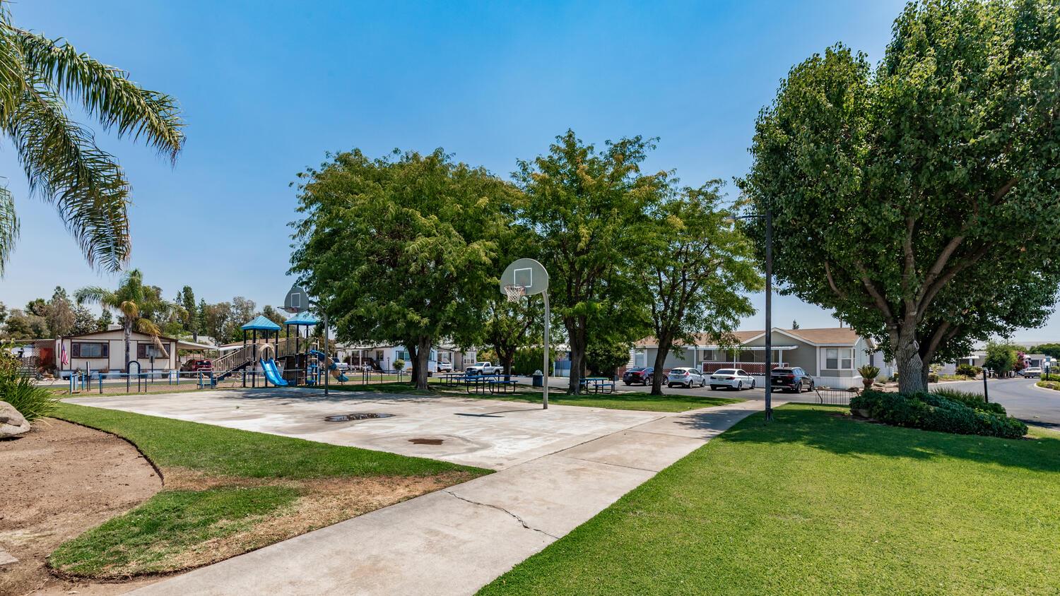 336 E Alluvial #142, Fresno, CA 93720