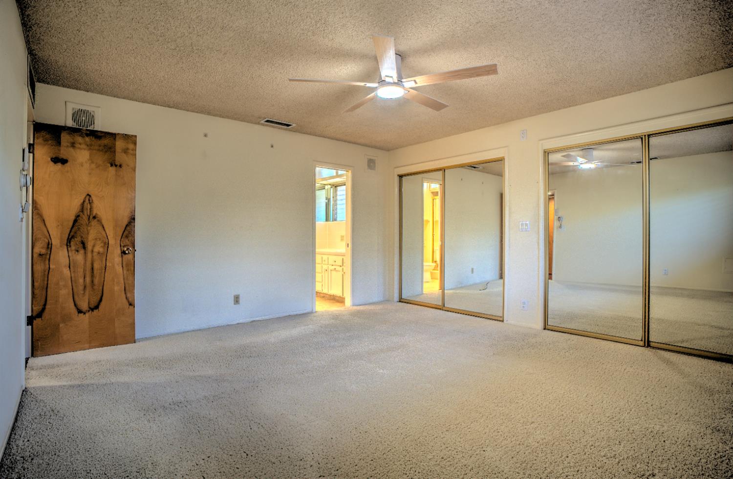 709 W Alamos Ave, Fresno, CA 93705