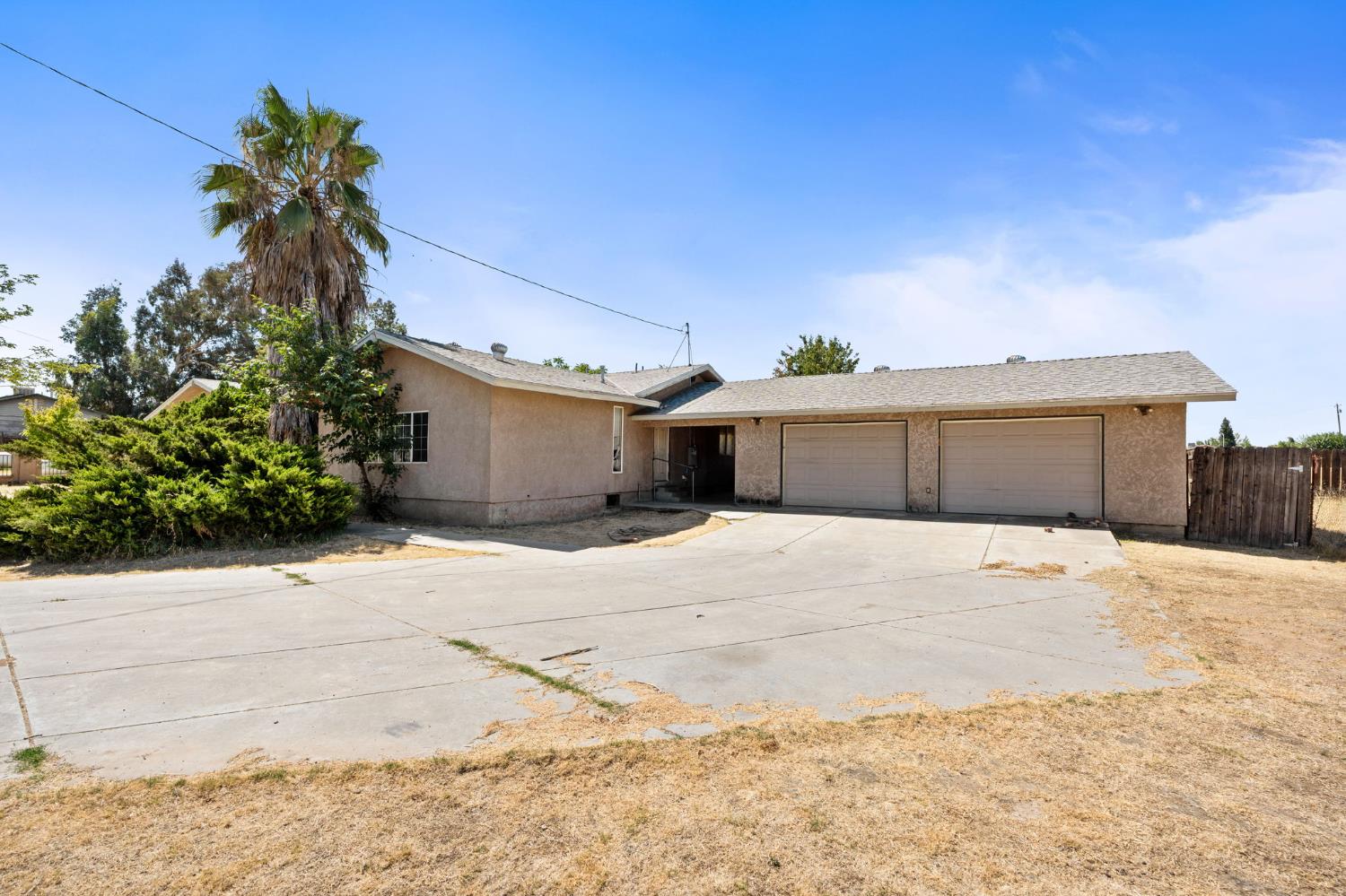 27592 Avenue 16, Madera, CA 93638