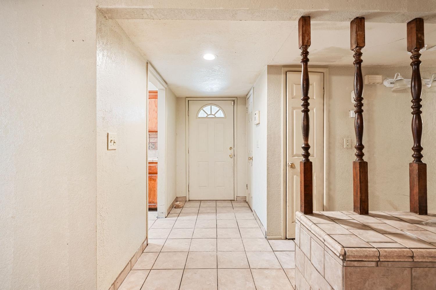 27592 Avenue 16, Madera, CA 93638