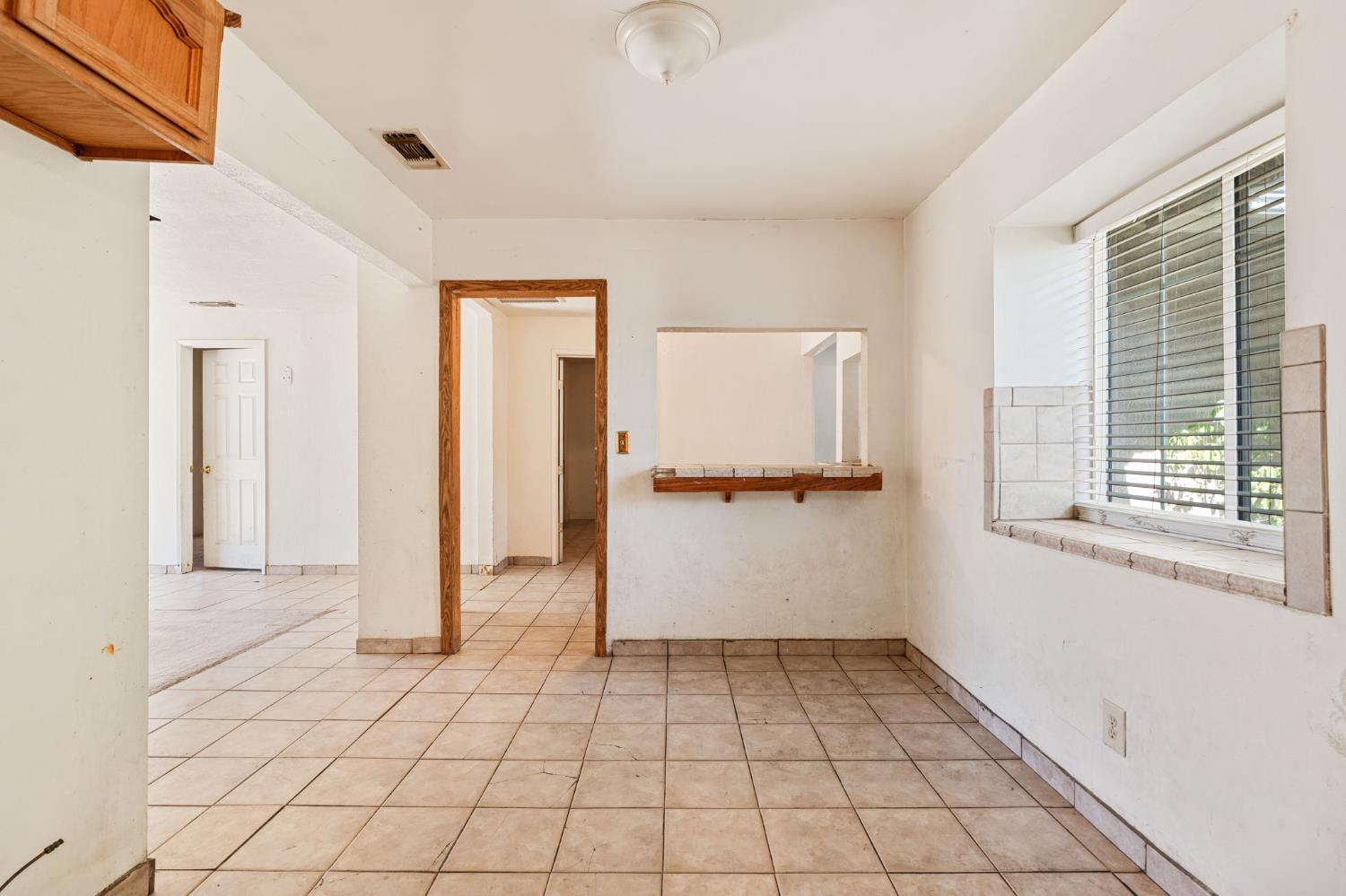 27592 Avenue 16, Madera, CA 93638