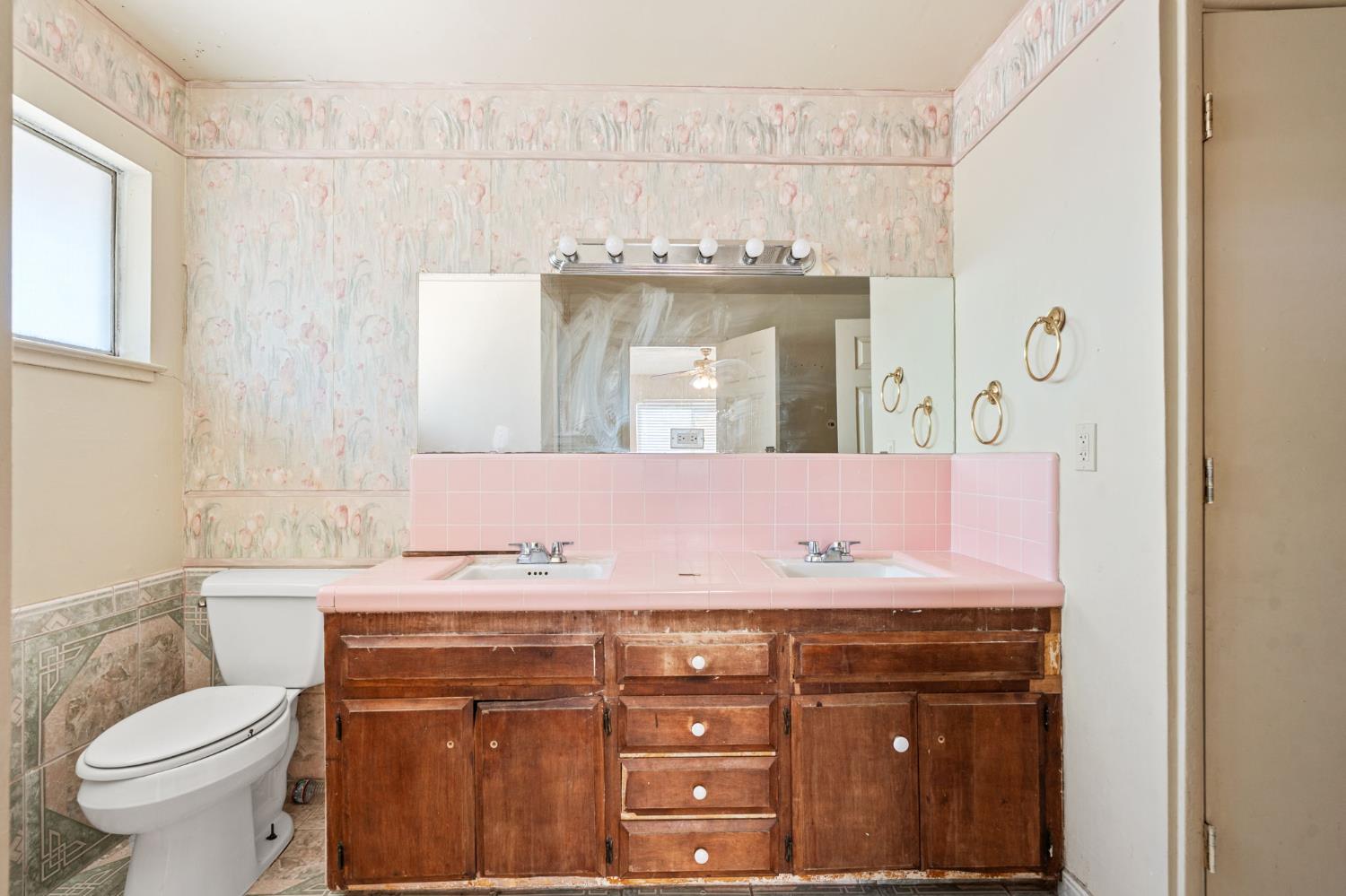 27592 Avenue 16, Madera, CA 93638