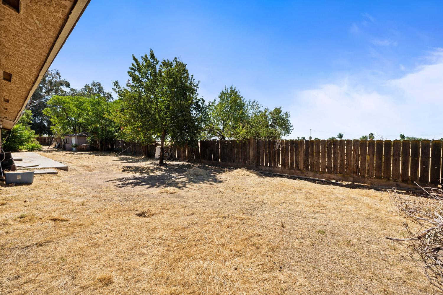 27592 Avenue 16, Madera, CA 93638