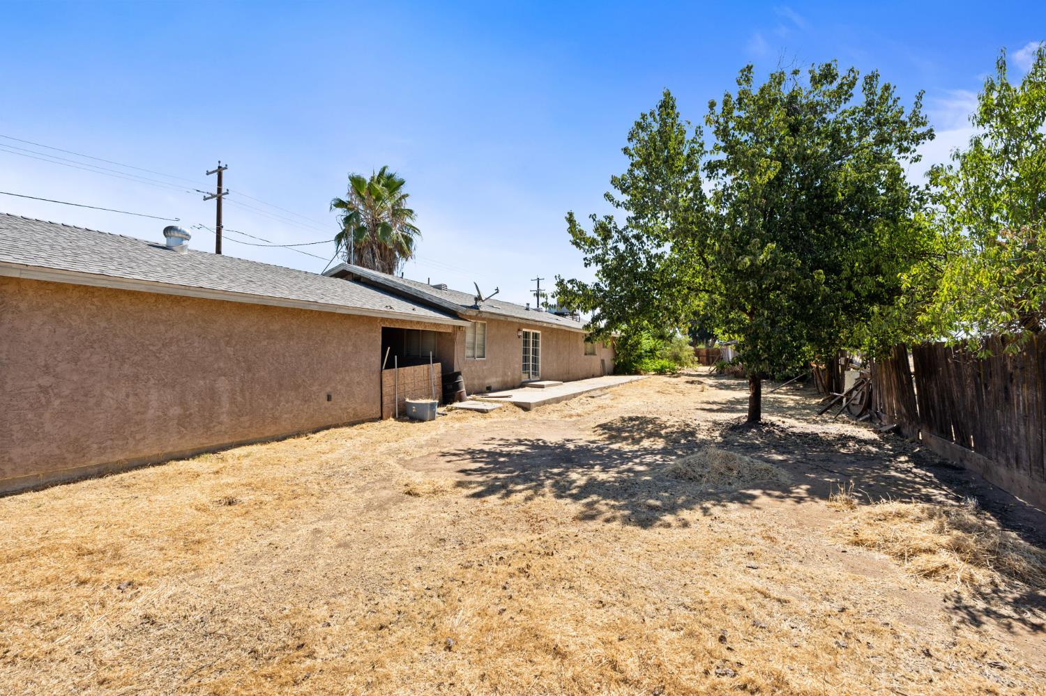 27592 Avenue 16, Madera, CA 93638