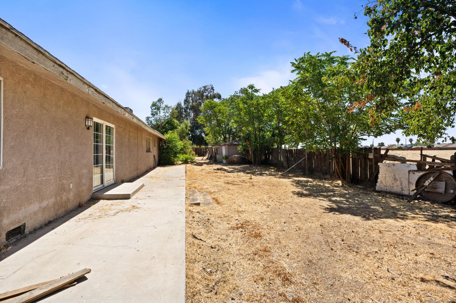 27592 Avenue 16, Madera, CA 93638