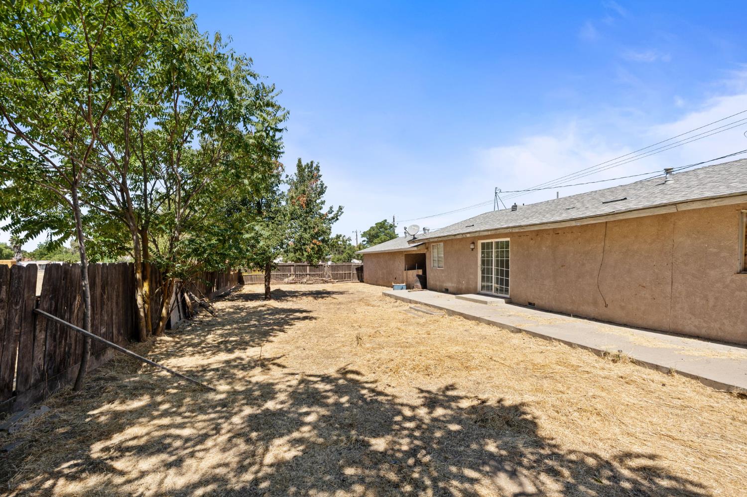 27592 Avenue 16, Madera, CA 93638