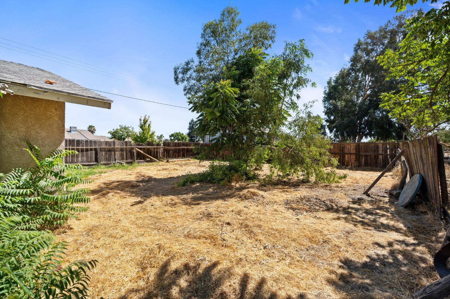 27592 Avenue 16, Madera, CA 93638