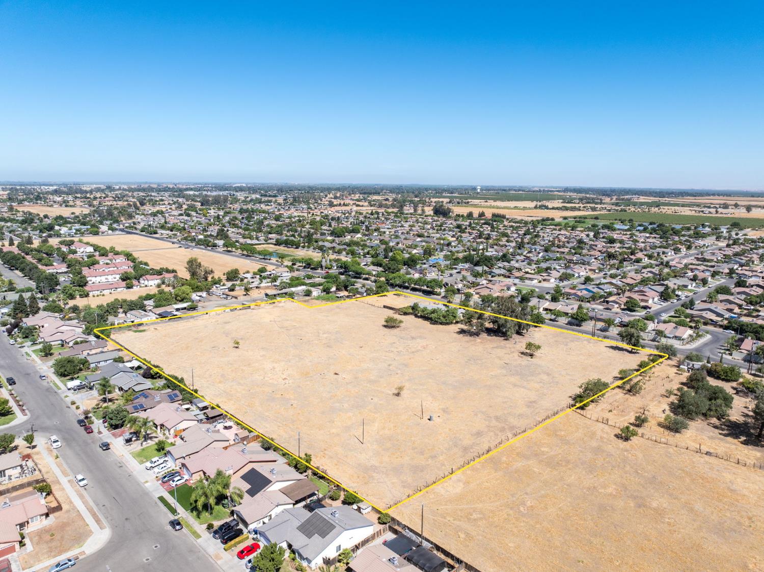 27592 Avenue 16, Madera, CA 93638