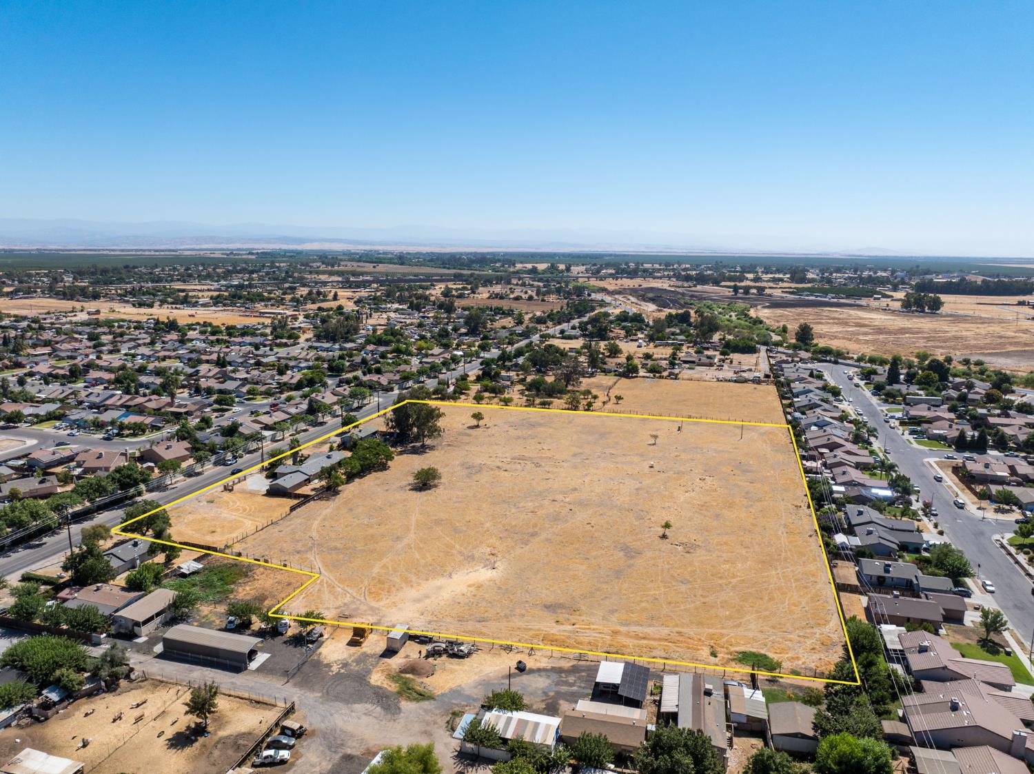 27592 Avenue 16, Madera, CA 93638