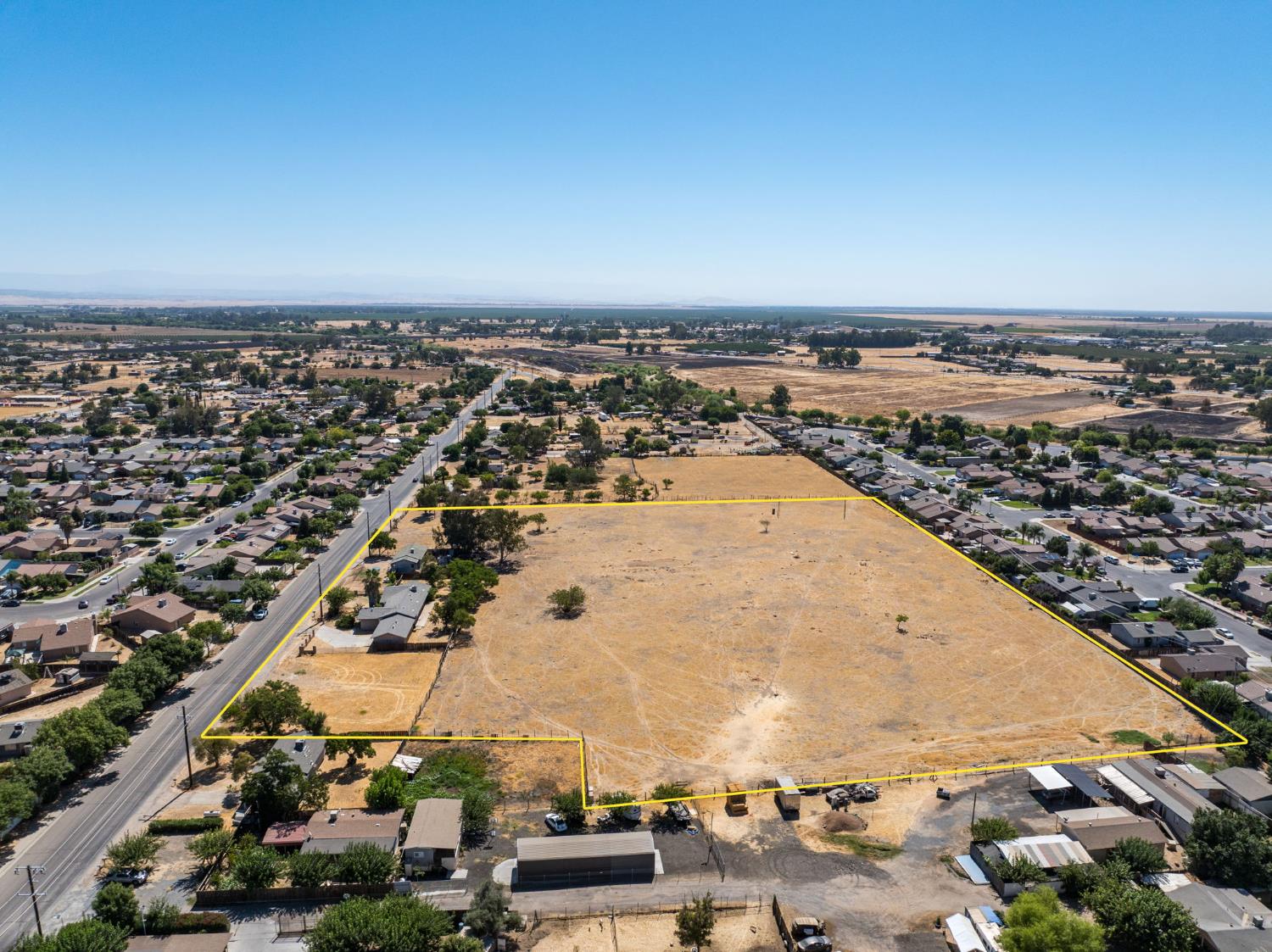 27592 Avenue 16, Madera, CA 93638