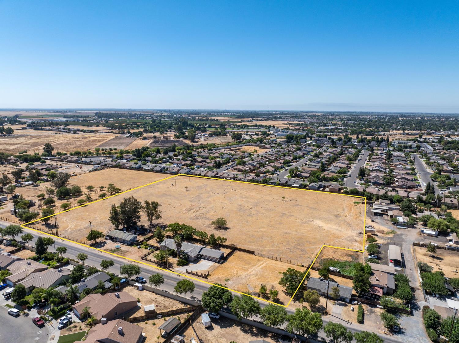 27592 Avenue 16, Madera, CA 93638