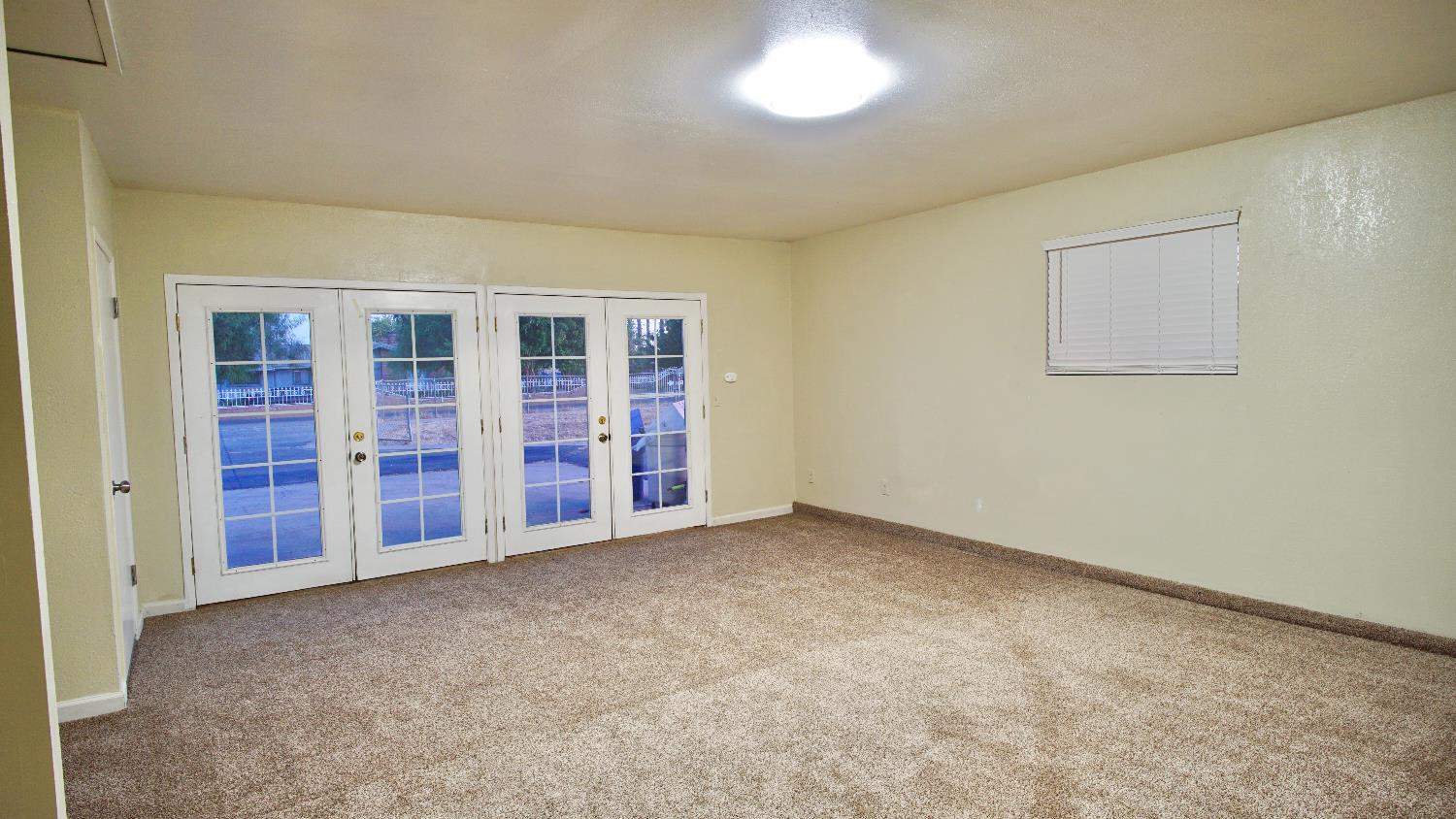 4694 W Shields Ave, Fresno, CA 93722