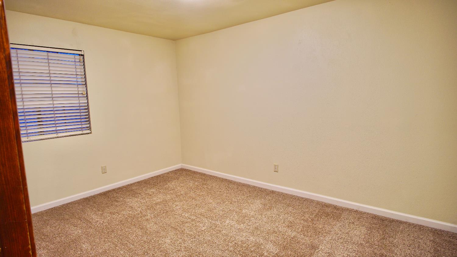 4694 W Shields Ave, Fresno, CA 93722