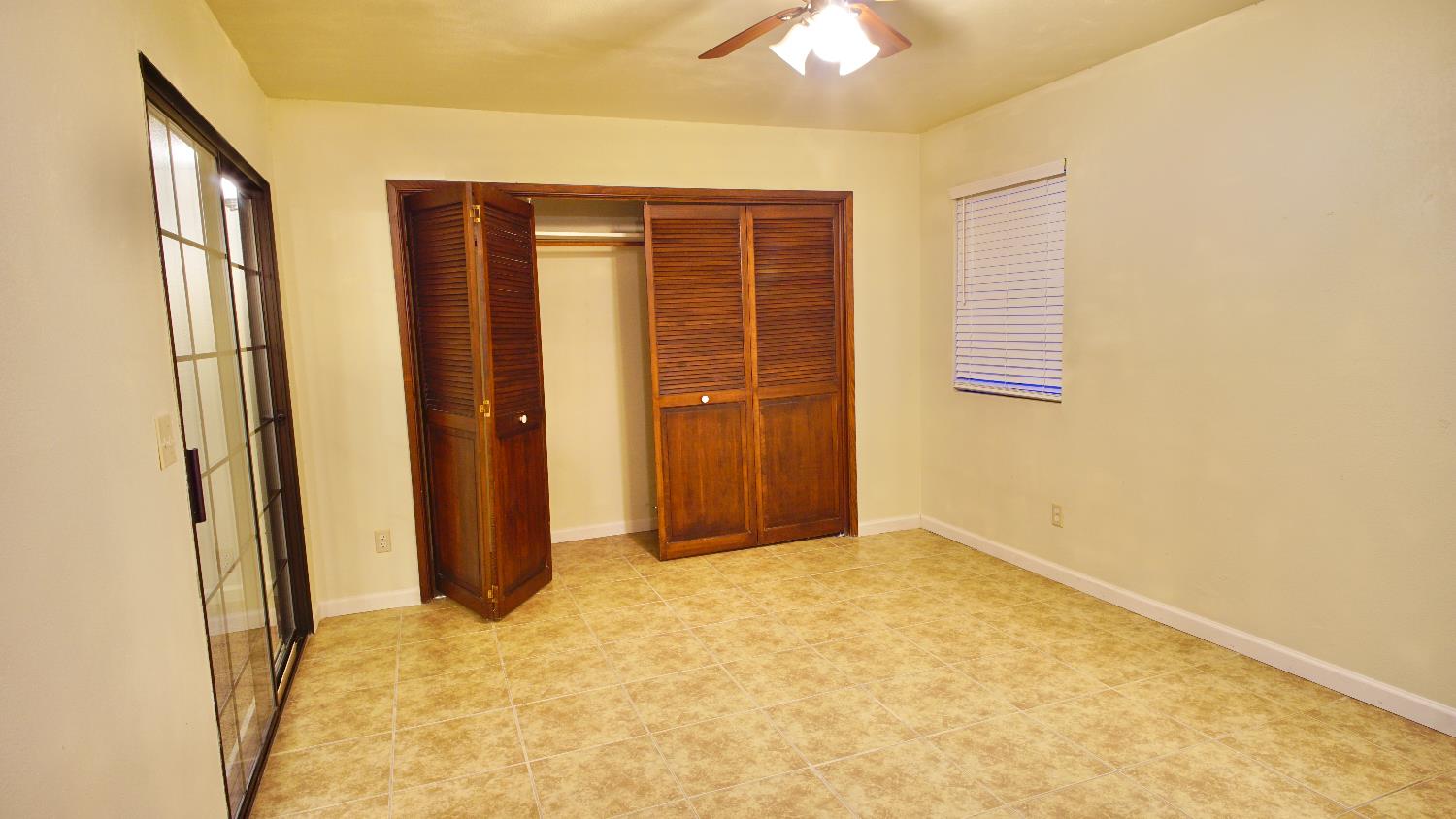 4694 W Shields Ave, Fresno, CA 93722