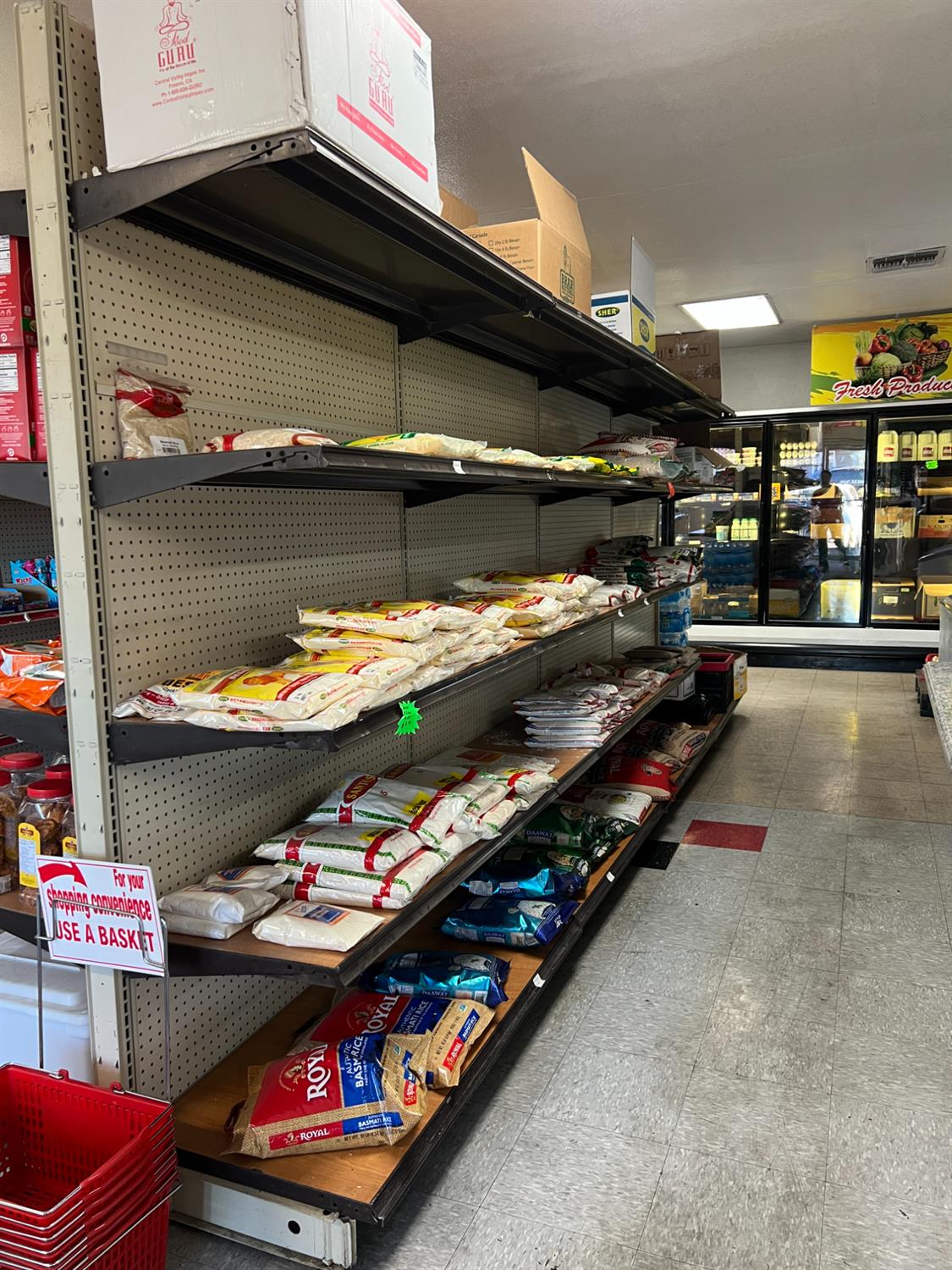 200 W Olive Ave, Madera, CA 93637