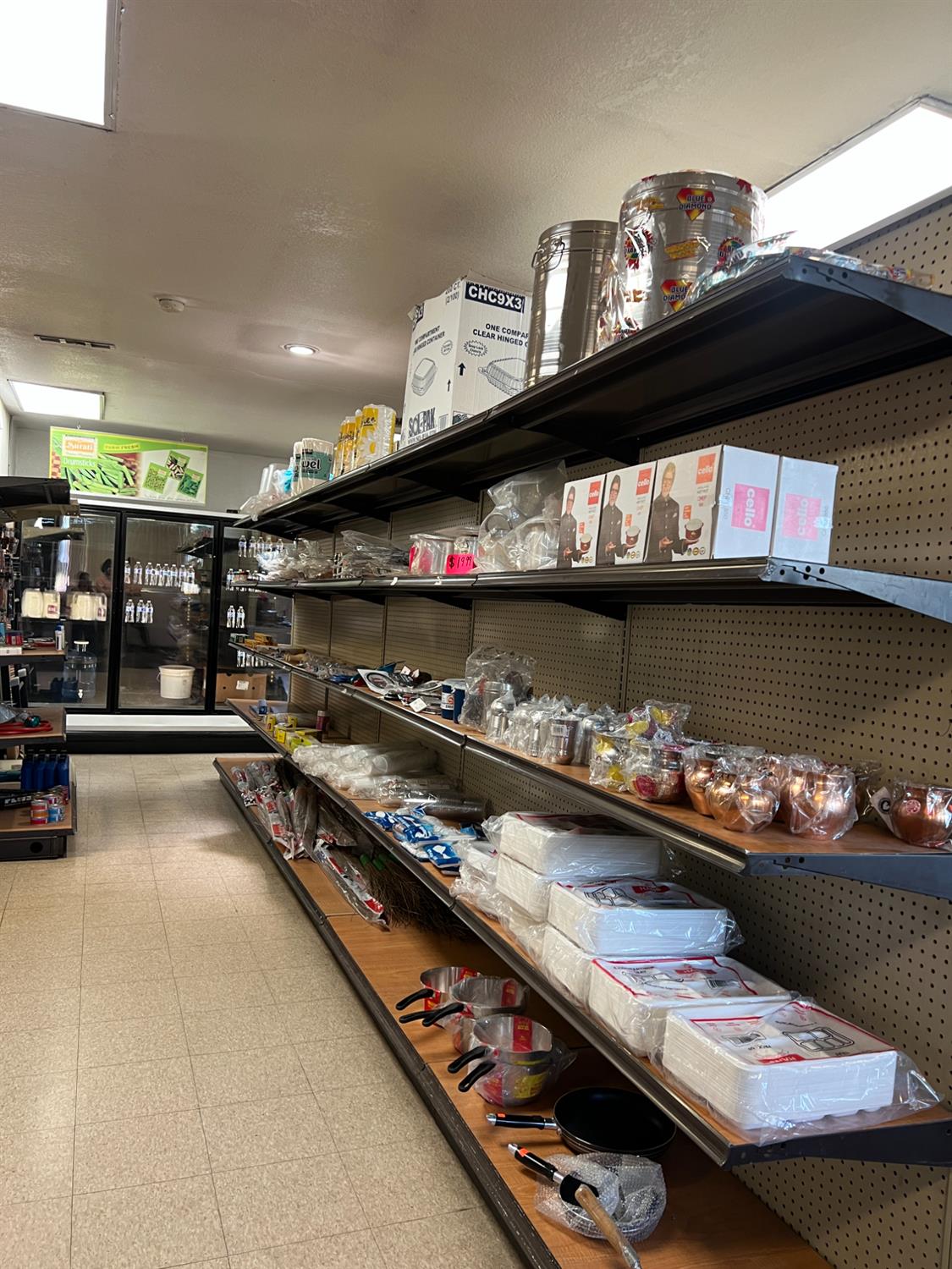 200 W Olive Ave, Madera, CA 93637