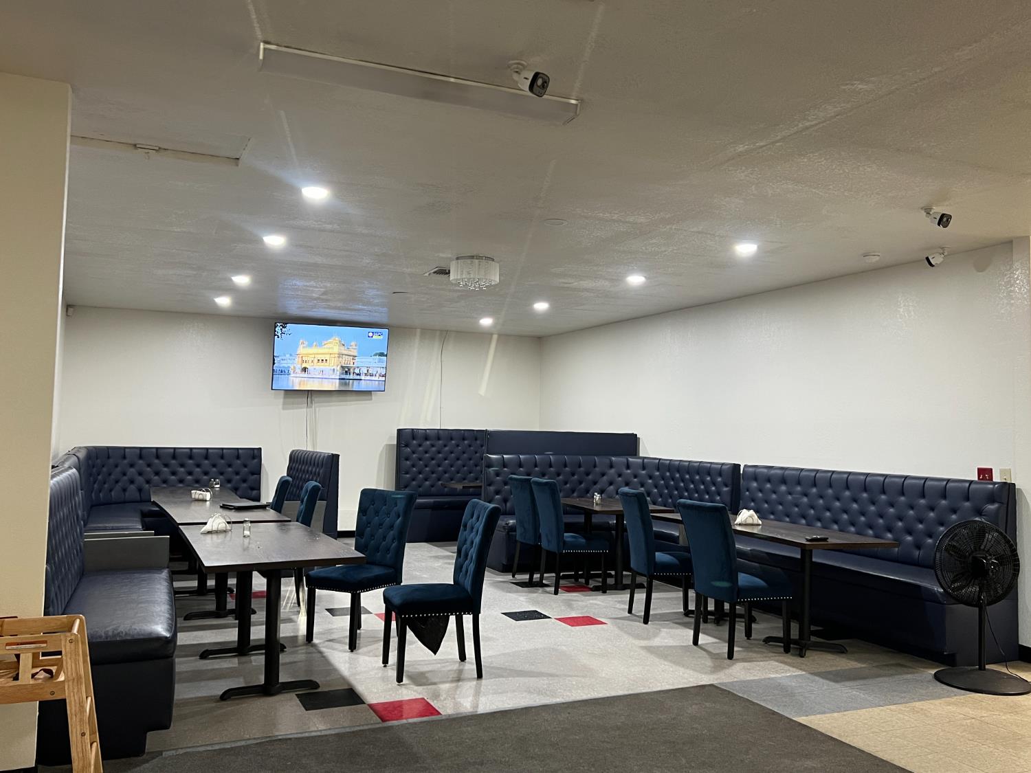 200 W Olive Ave, Madera, CA 93637