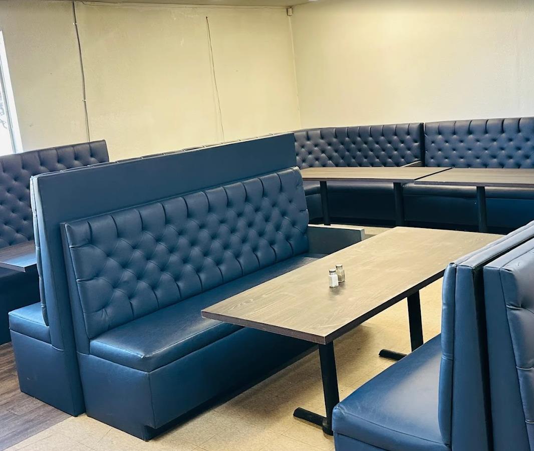 200 W Olive Ave, Madera, CA 93637