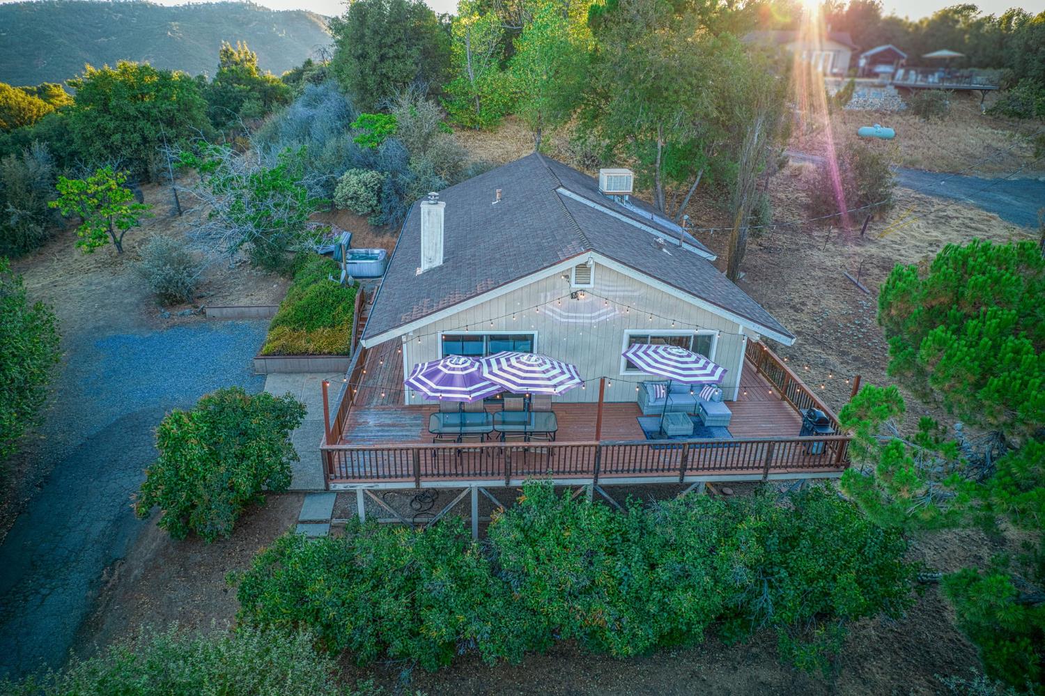 46688 Eastwood Dr N, Oakhurst, CA 93644