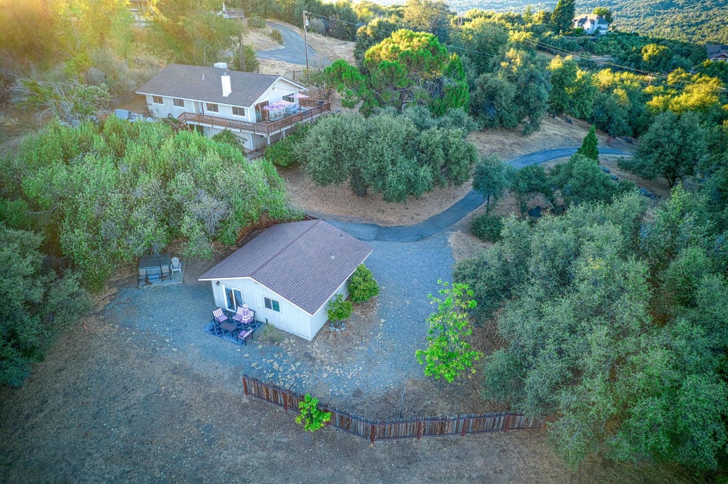 46688 Eastwood Dr N, Oakhurst, CA 93644