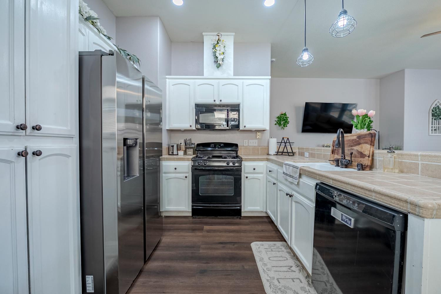 2657 PEANUT, Madera, CA 93637