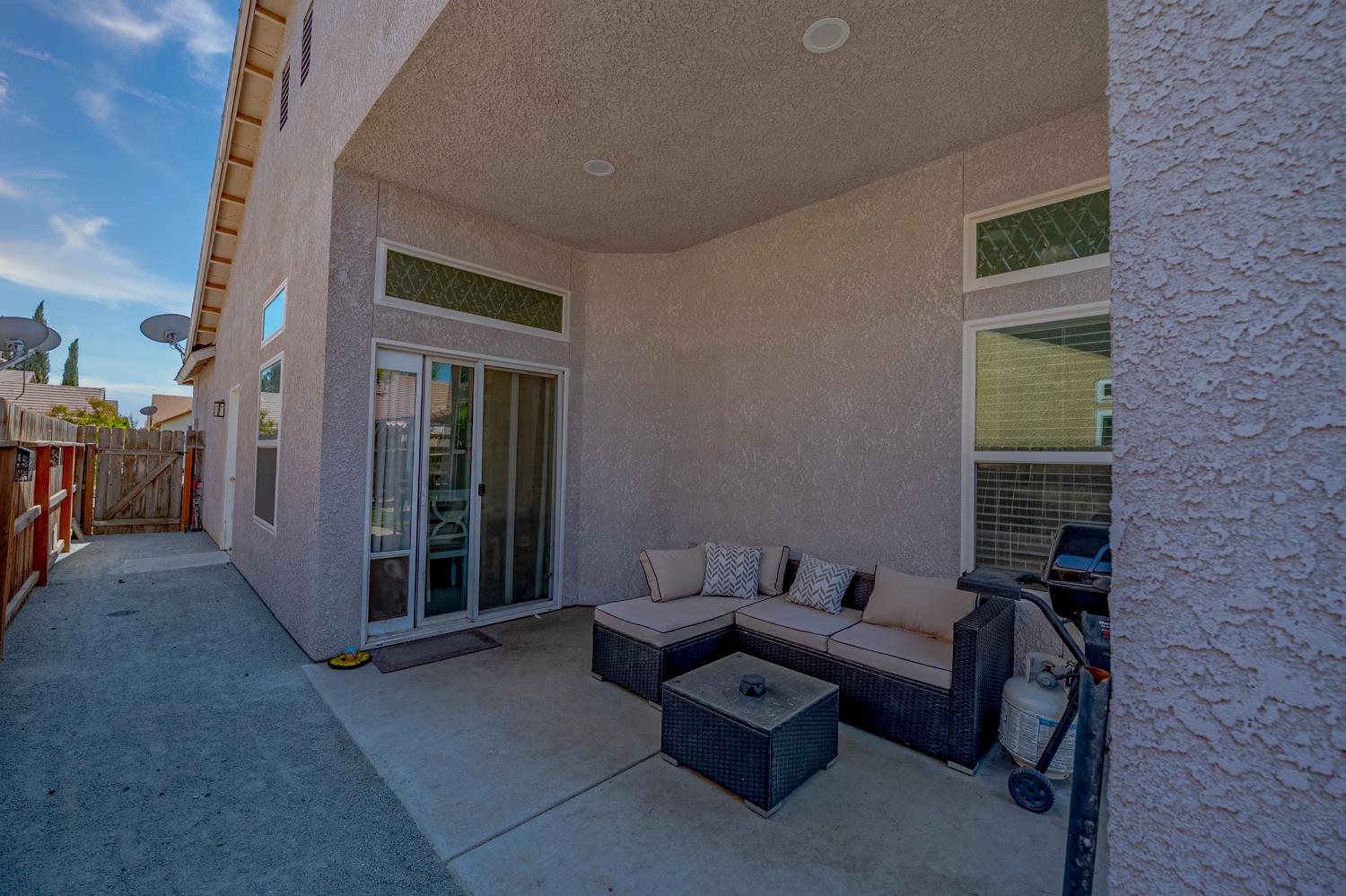 2657 PEANUT, Madera, CA 93637