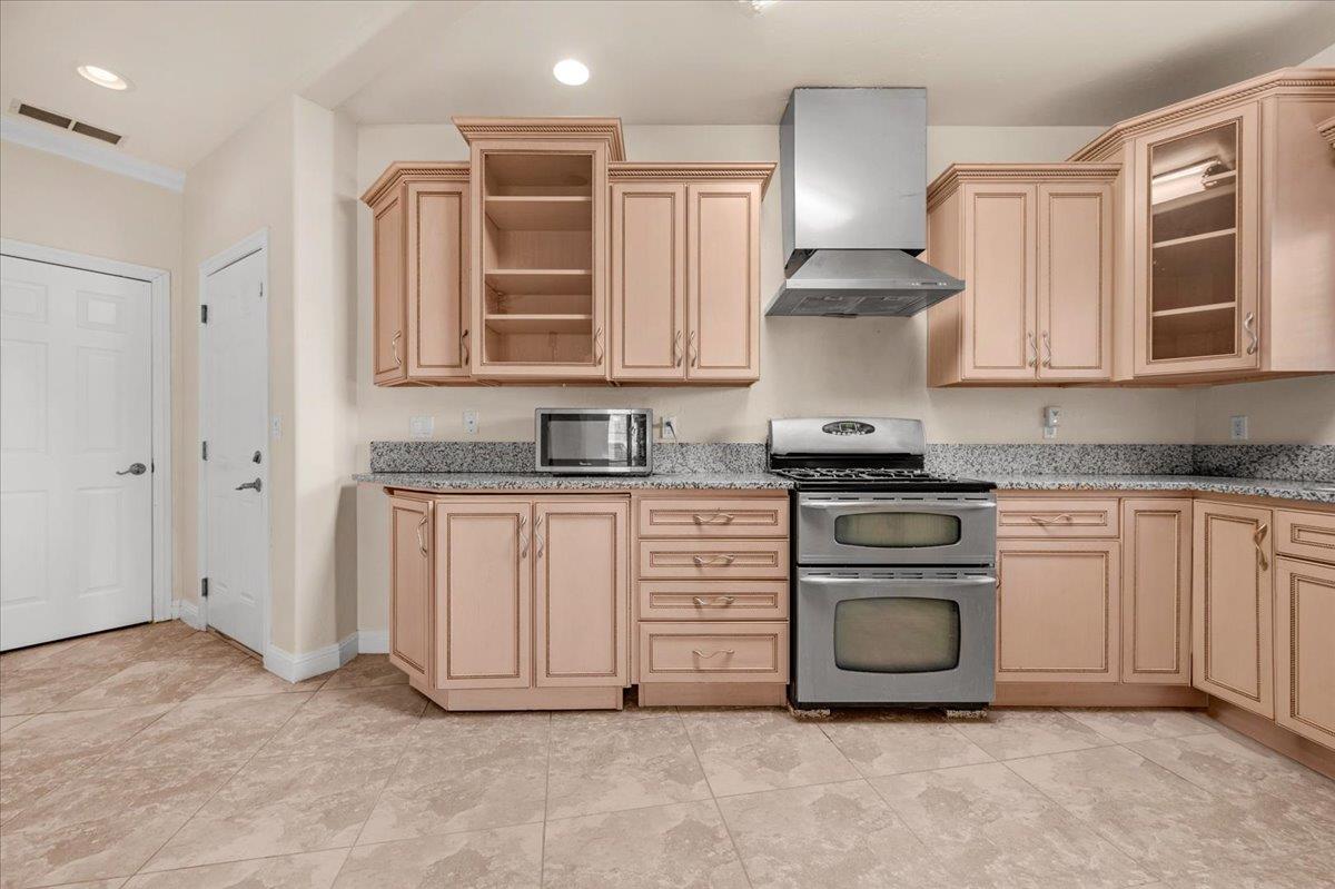 3271 E Muscat, Fresno, CA 93725