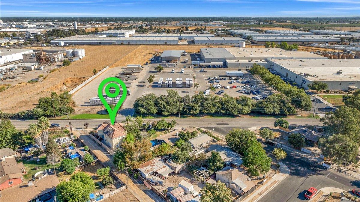 3271 E Muscat, Fresno, CA 93725