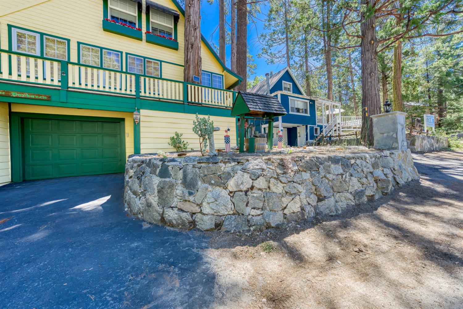 42025 Tollhouse Rd, Shaver Lake, CA 93664