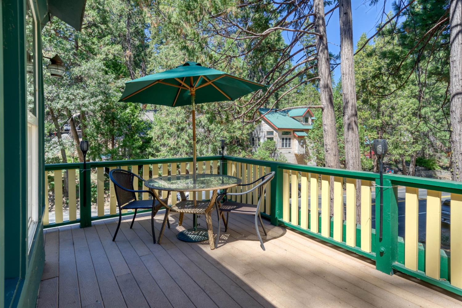 42025 Tollhouse Rd, Shaver Lake, CA 93664