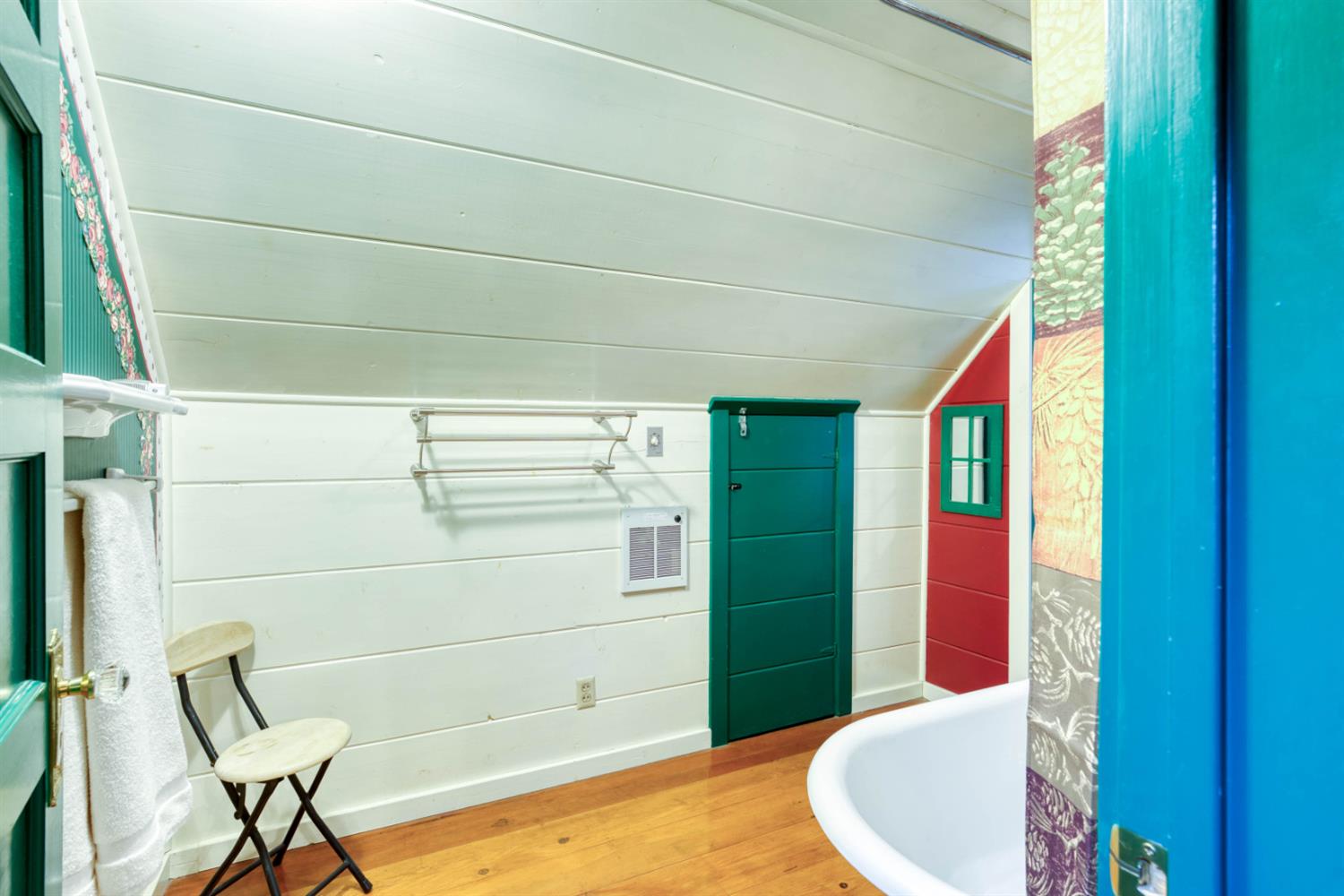 42025 Tollhouse Rd, Shaver Lake, CA 93664