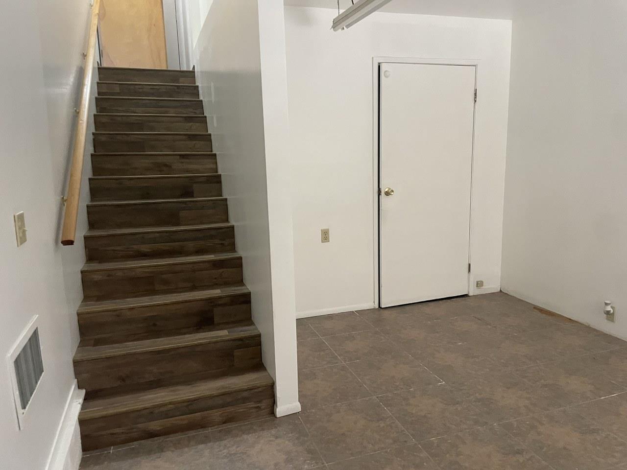 43149 W Sugar Pine Dr, Oakhurst, CA 93644