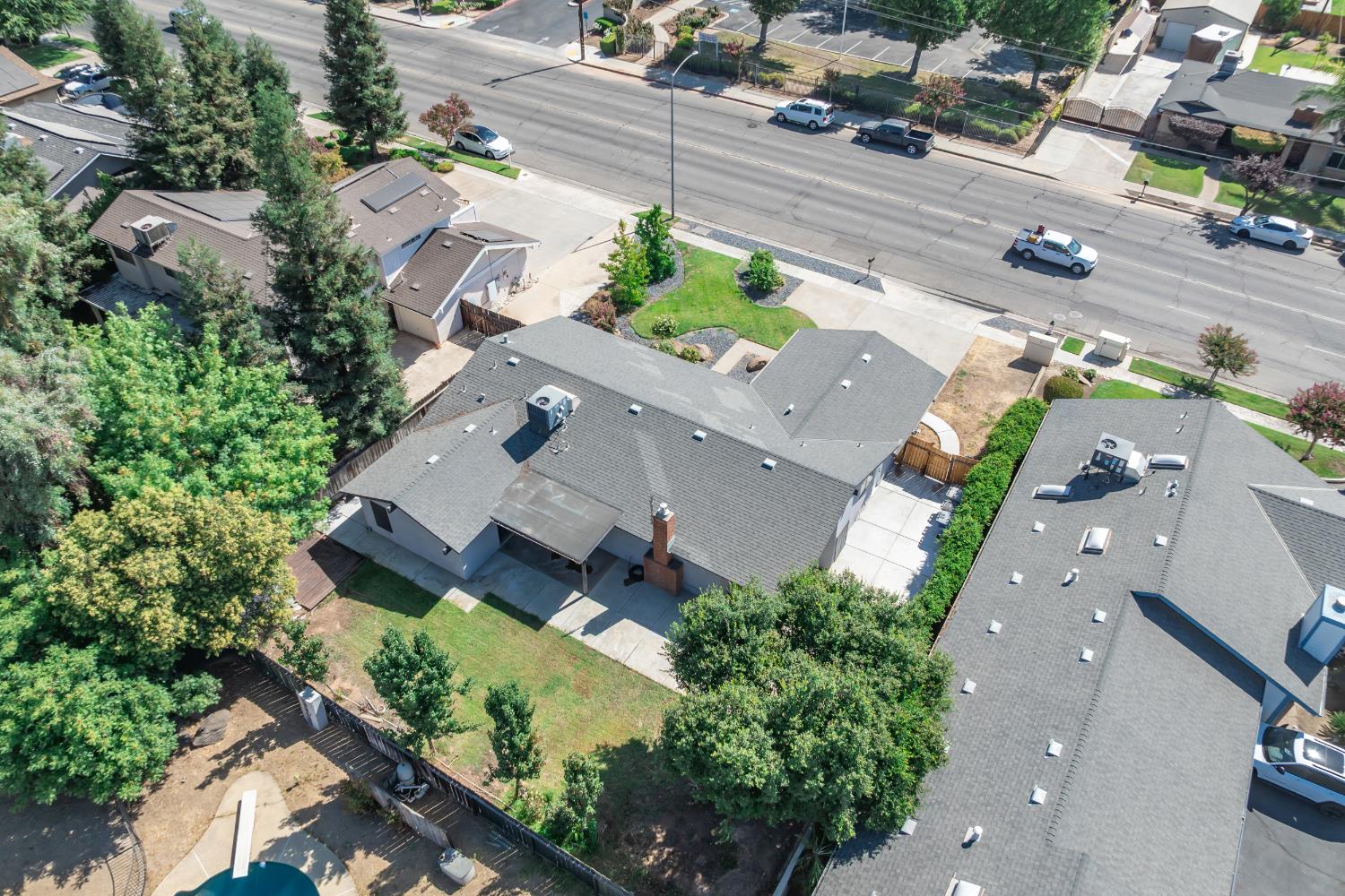 6607 N Maroa Ave, Fresno, CA 93704