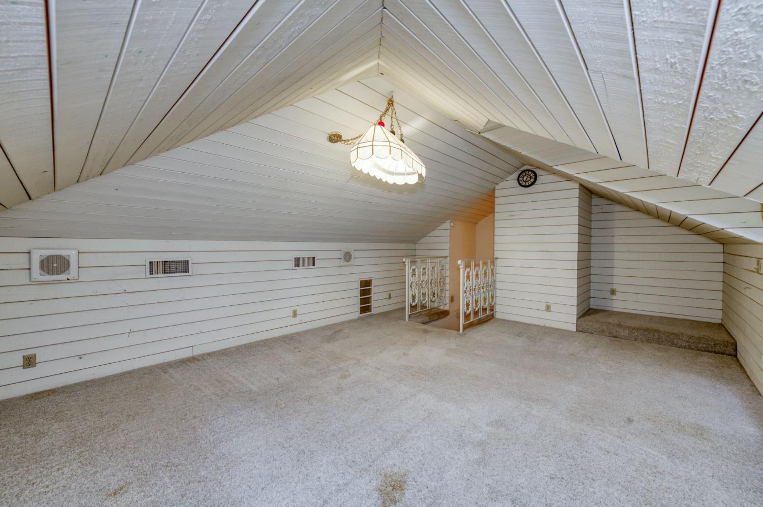 541 N De Wolf Ave, Fresno, CA 93737