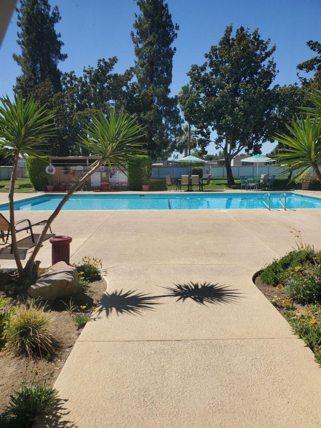 1218 E Cleveland Ave #161, Madera, CA 93638