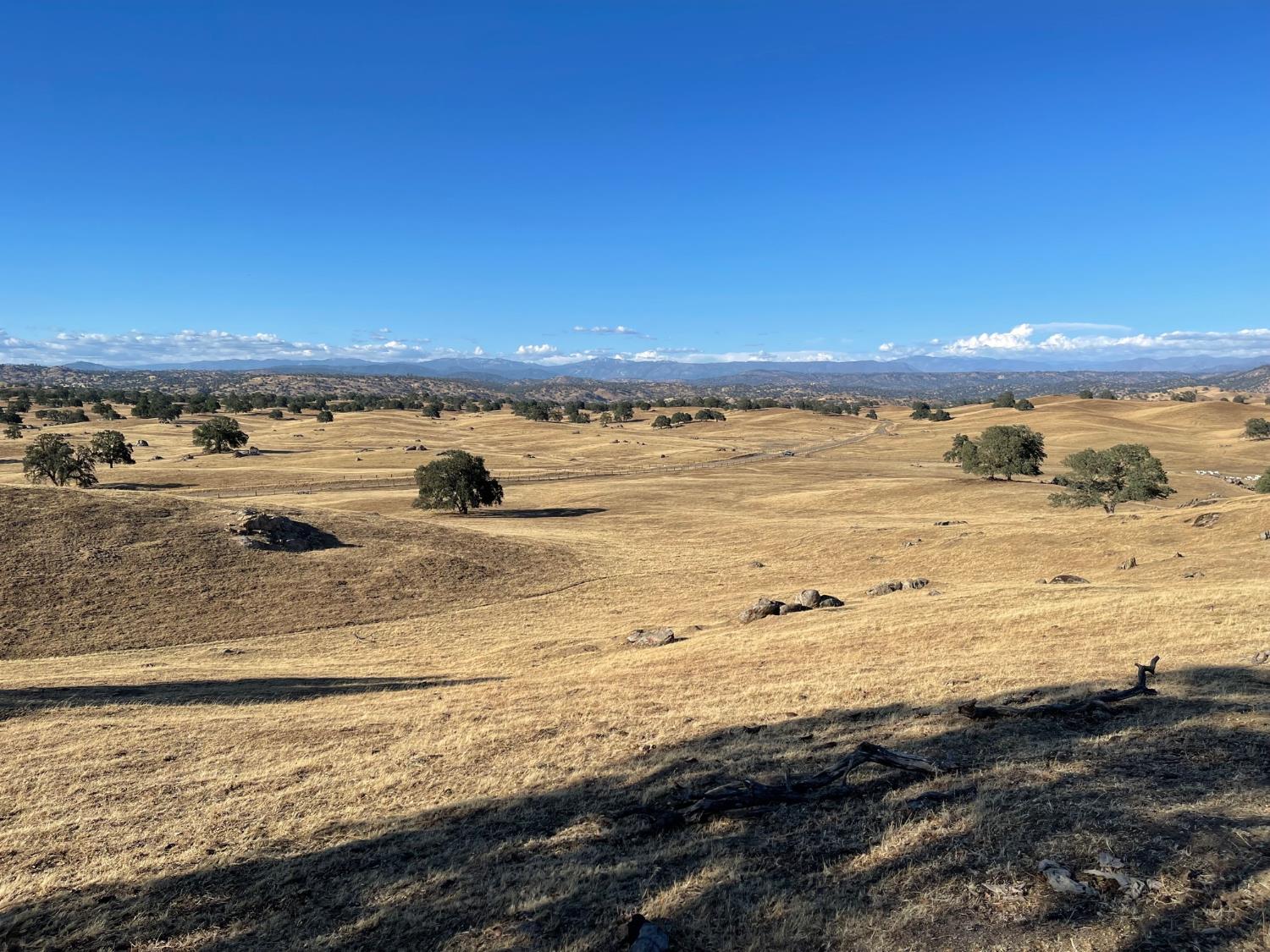 30 hwy 41, O neals, CA 93645