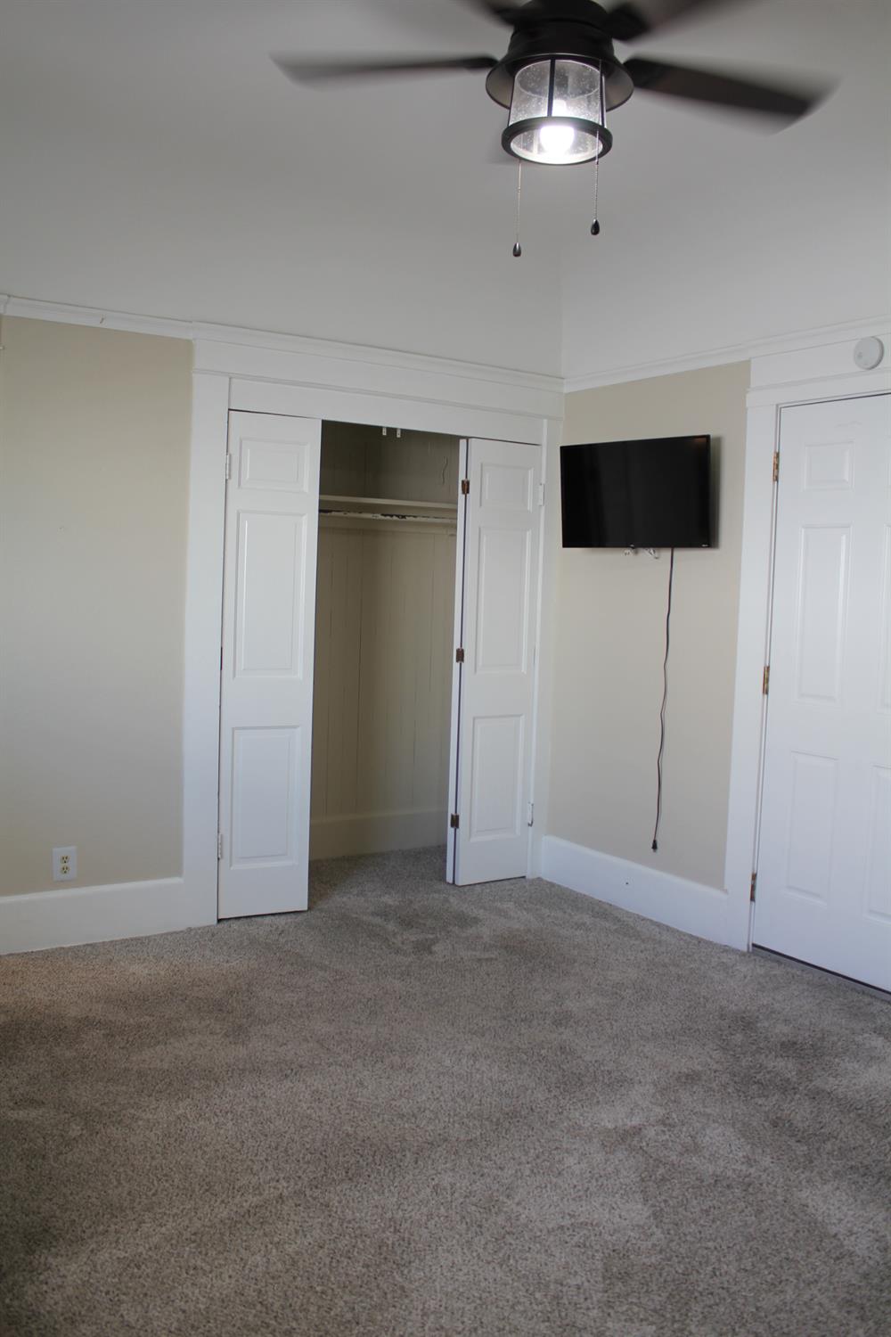 331 N 6Th St, Fowler, CA 93625