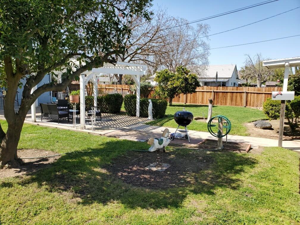 331 N 6Th St, Fowler, CA 93625