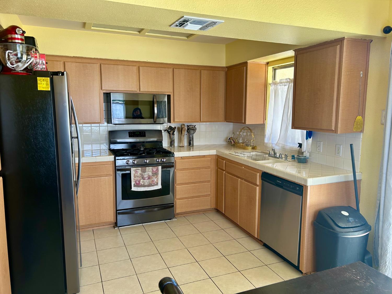 6324 N Wheeler, Fresno, CA 93722