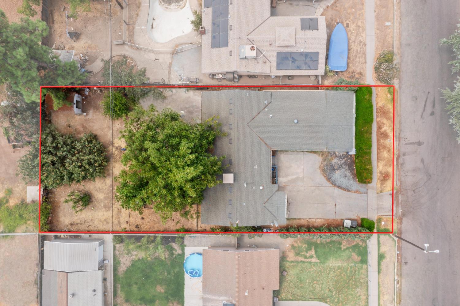 4022 E Ashlan, Fresno, CA 93726